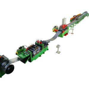 Guardrail roll forming machine cassette type